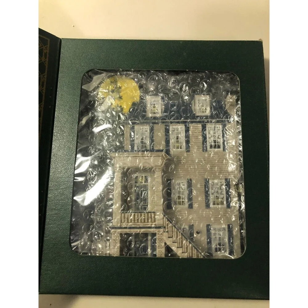 Sheila's Collectables Gaffos House Portsmouth, Virginia Shelf Piece Vintage